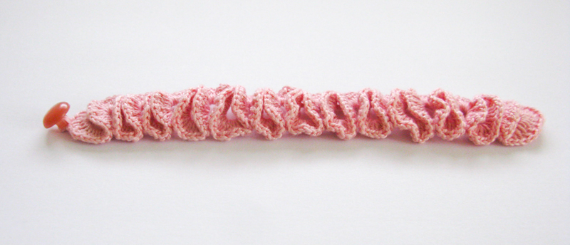 Zuri_Zuberi_crochet_bracelet_08